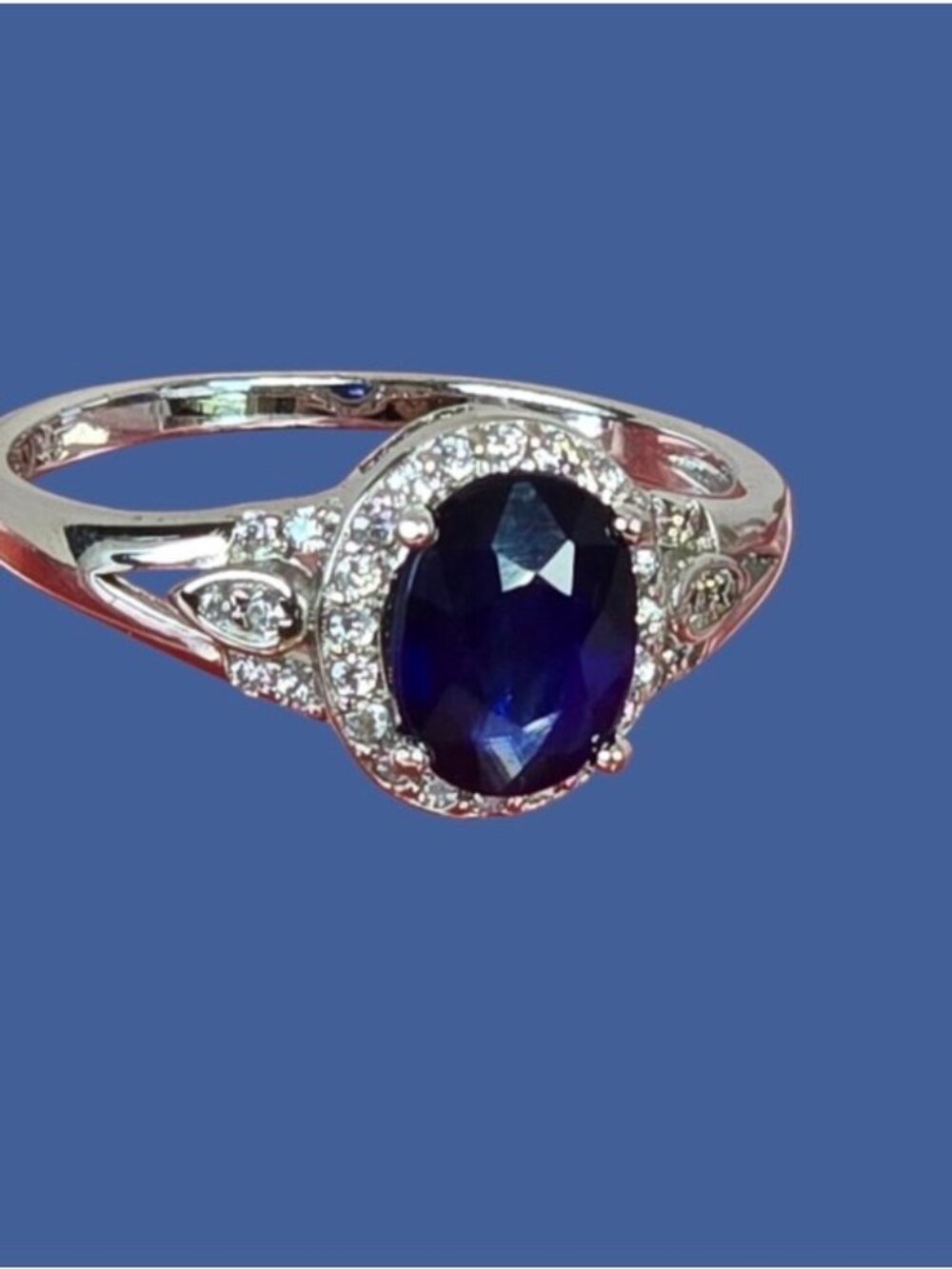 925 Sterling Silver Ring with Natural Sapphire